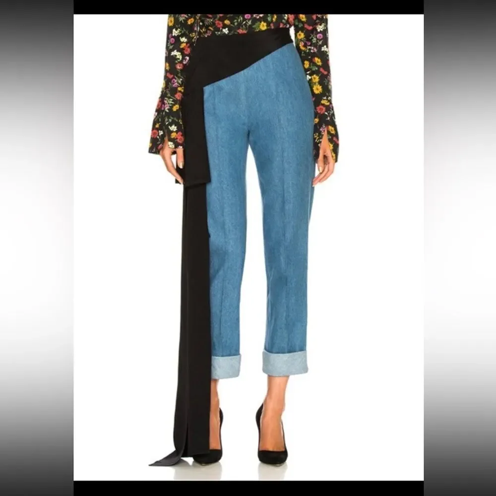 Helplessly Stylish Blue Jeans with Black Sash, US0